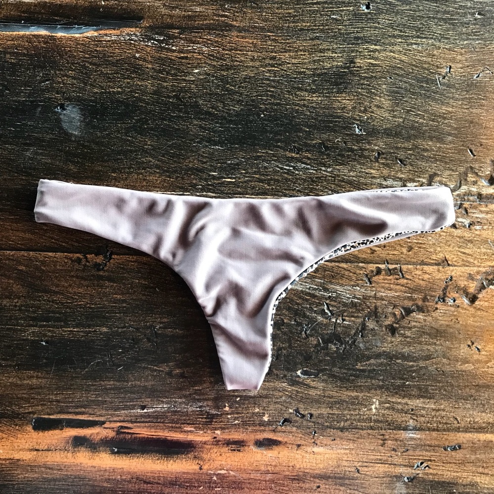 Acacia hookipa bottoms